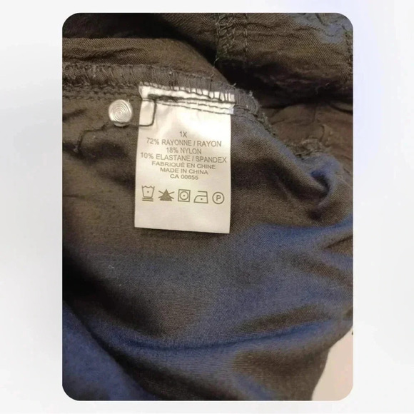 Penningtons Black  Jegging Size 1X - Picture 4 of 9